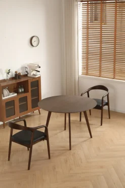 Matbord 'Luma' Runt 115cm - Valnöt