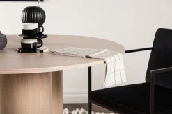 Matbord 'Orsa' Runt 110cm - Vitputsad