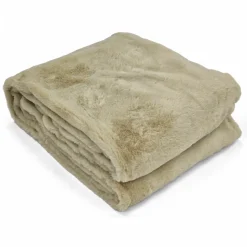 Pläd 'Aranga Super Soft Throw' 130x170cm - Ljusgrön