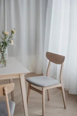 Stol 'Rodham'- Vitpigmenterad/Ljusgrå